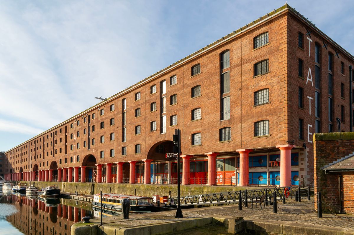 Tate Liverpool art gallery, Royal Albert Dock
