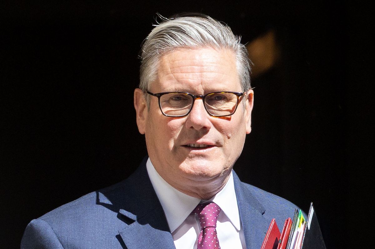 Keir Starmer faces losing over 1,800 councillors in next week's local elections