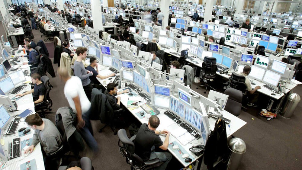 Strait of Hormuz Constraints Keep Oil Prices Elevated