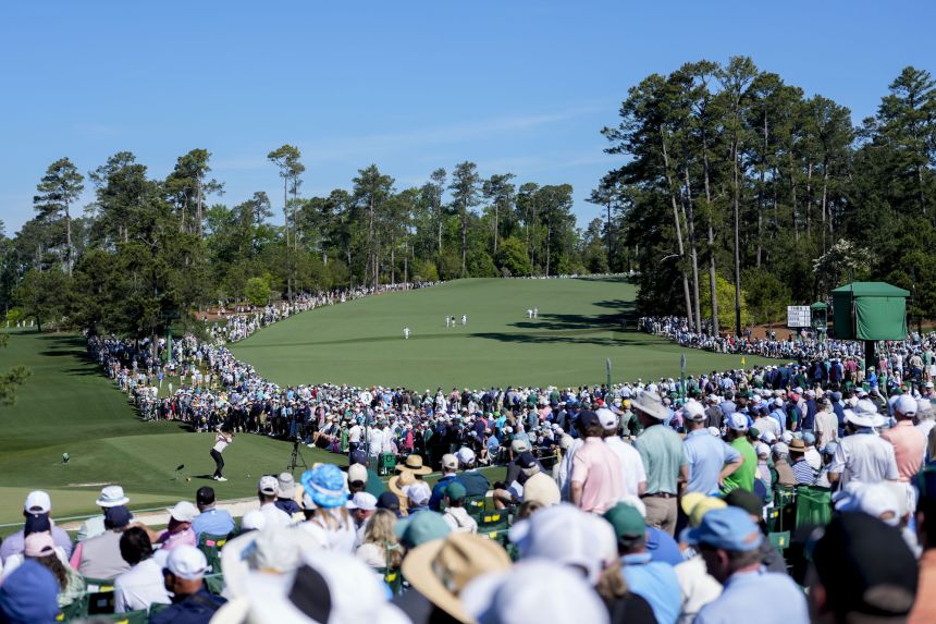  Justin Rose tees off on the third hole during the second round of the Masters Tournament.