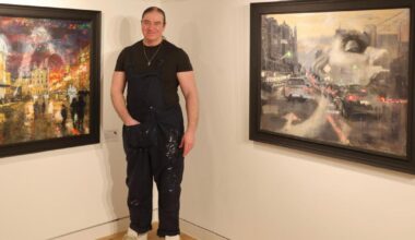 Acclaimed Greenock artist's Ukrainian refugees exhibition