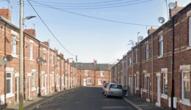 Police pelted with bricks on Tenth Street in Horden