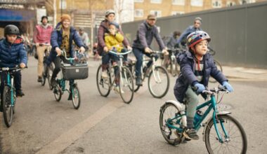 Safer Islington streets help families cycle with confidence.