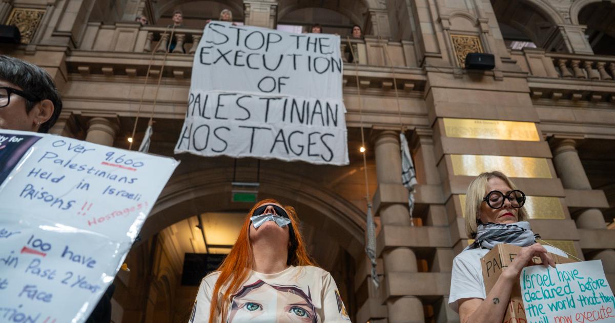 Kelvingrove Art Gallery and Museum shut down by Palestine protest