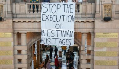 Glasgow's Kelvingrove Art Gallery temporarily closes after pro-Palestine protest