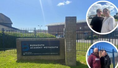 Students attend meningitis antibiotic clinic in Weymouth