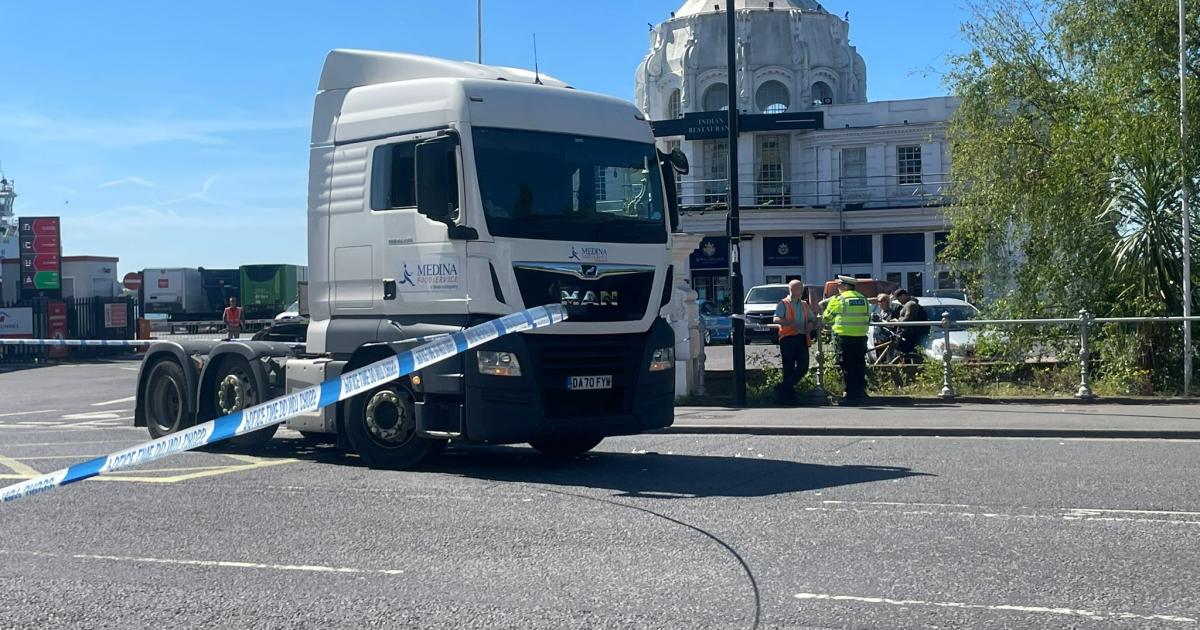 Southampton crash: Lorry belonging to Isle of Wight firm involved