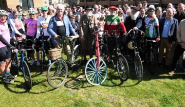 Chris Boardman opens new cycling route in Dursley area