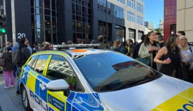LIVE updates as Farringdon station shut due to ‘emergency incident’ - London Now
