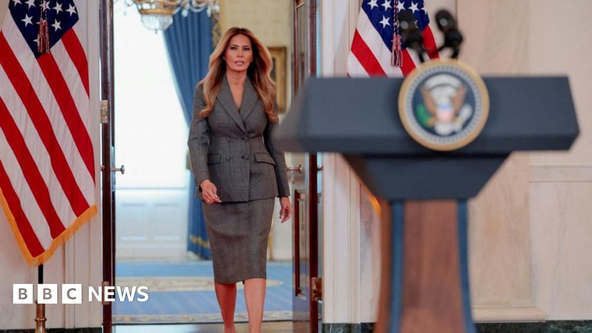 An image of an email exchange between " Melania" and Ghislaine Maxwell