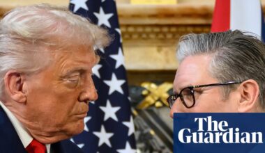 Trump claims Starmer is weak as he mocks PM and UK aircraft carriers | Donald Trump
