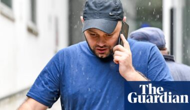 Man found guilty over birds of prey dumped outside Hampshire village shop | Crime