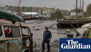 Stern warning: one man’s mission to clear the rotting boats poisoning Cornwall’s creeks | Cornwall
