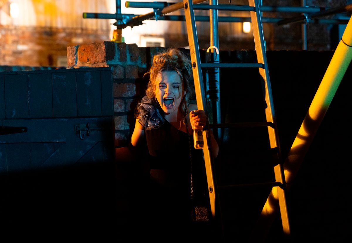It's the big murder week on Coronation Street next week