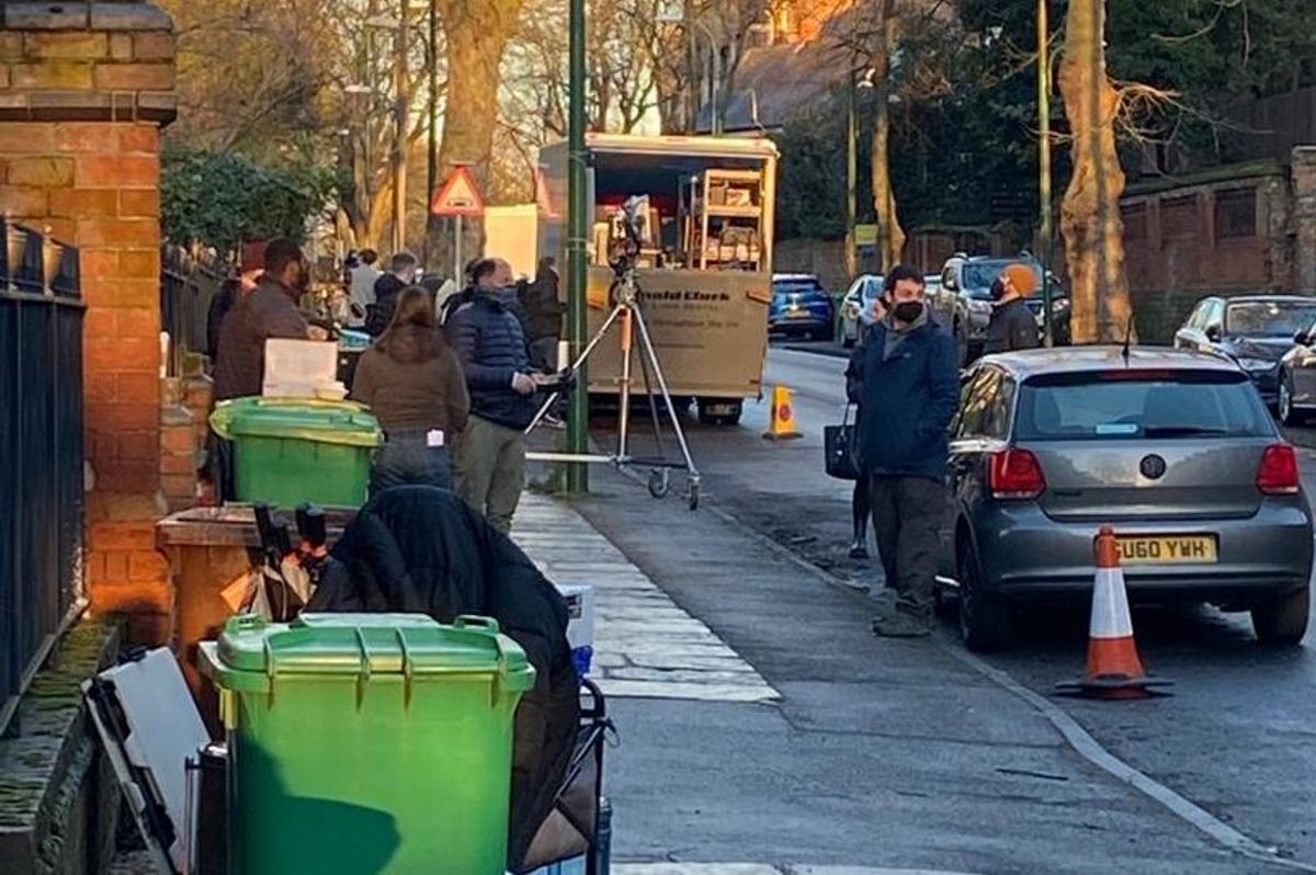 Crews film ITV drama Without Sin in Forest Road West 