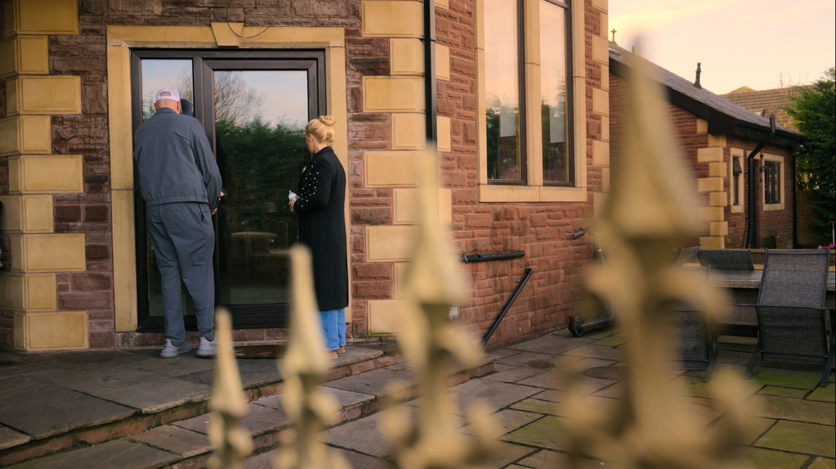 Paris and Tyson Fury leaving their Morecambe home 