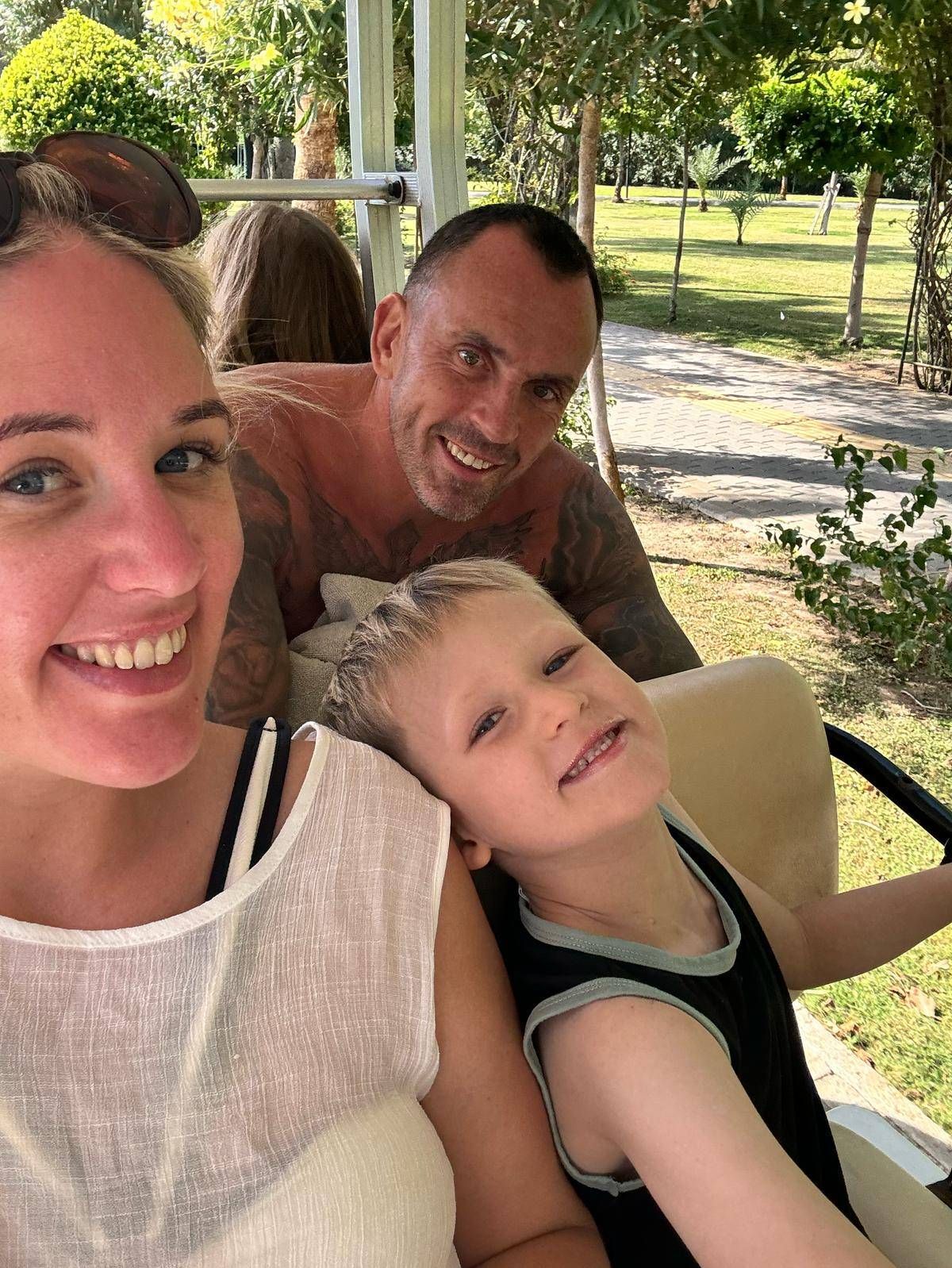 Tommy with his parents