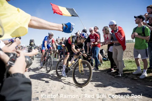 Wout van Aert and Stefan Küng ride Carrefour de l'Arbre at 2022 Paris-Roubaix. @Sirotti