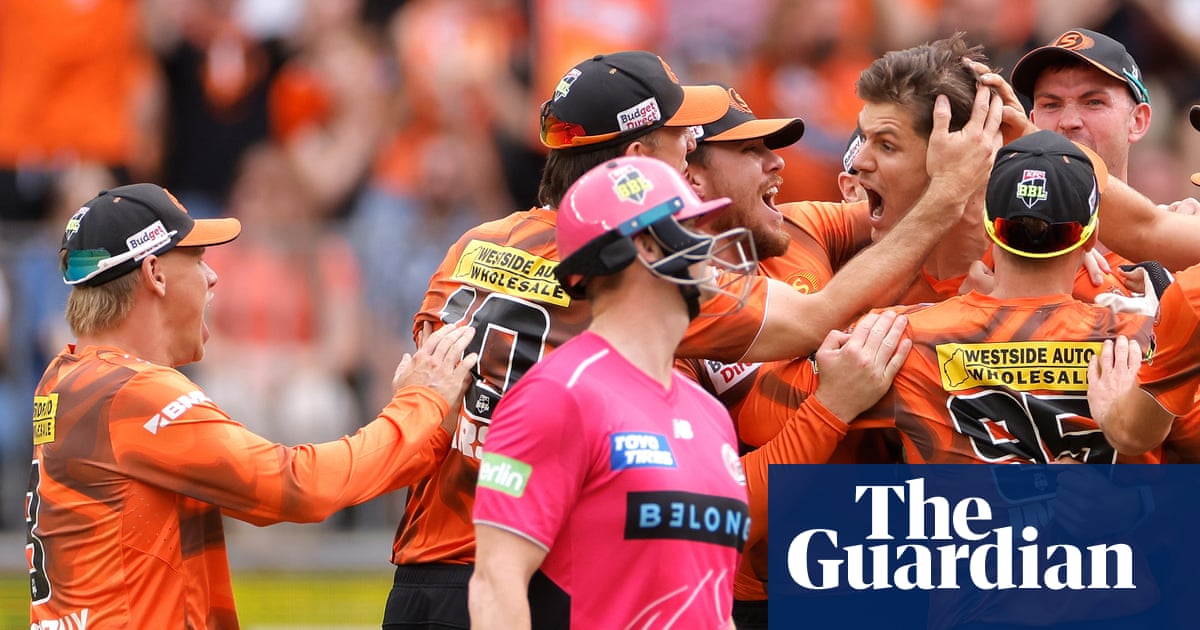 Half-billion dollar BBL sell-off stalls as states urge Cricket Australia to be patient | Big Bash League
