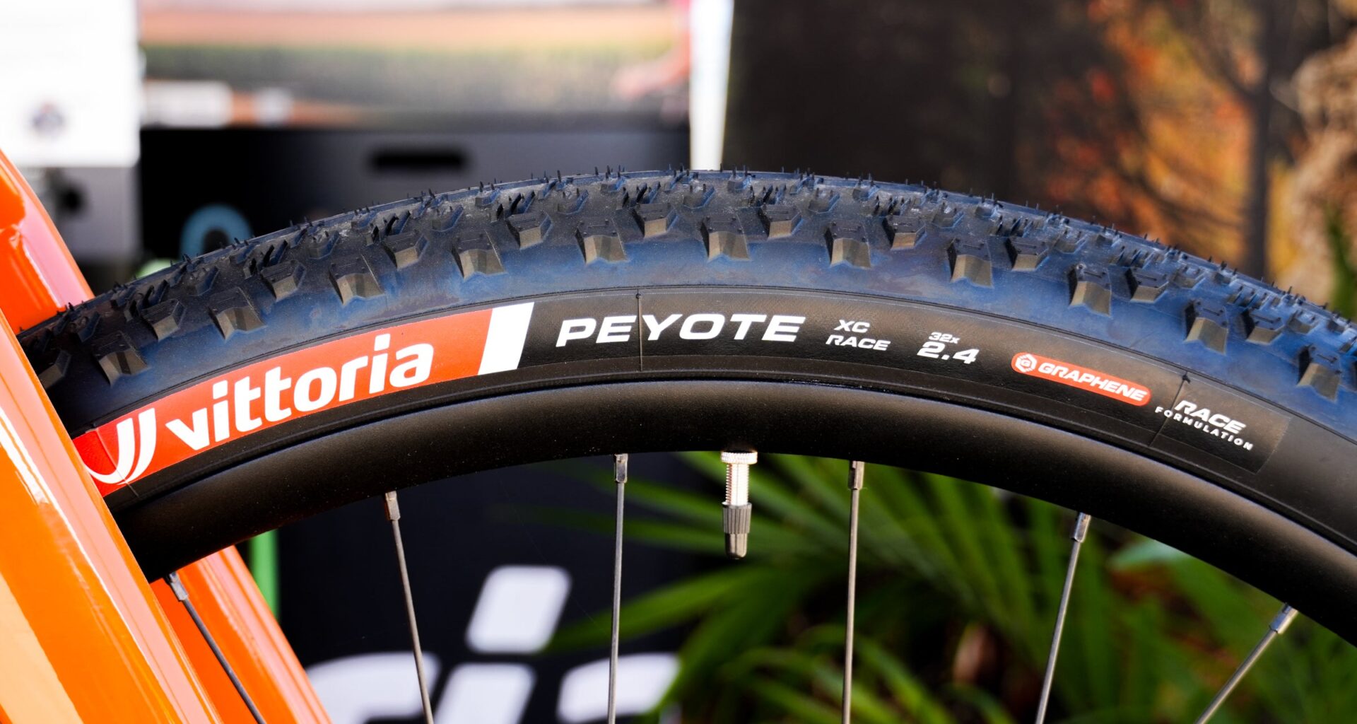 Why 32-Inch Wheels Are Coming to Gravel Cycling