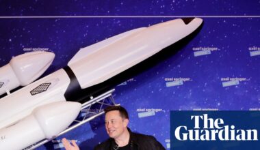 Musk’s SpaceX courts retail investors as it aims for record-breaking stock market flotation | SpaceX