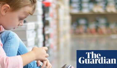 Children’s shoe retailers say closure of specialist shops is harming foot health | Retail industry