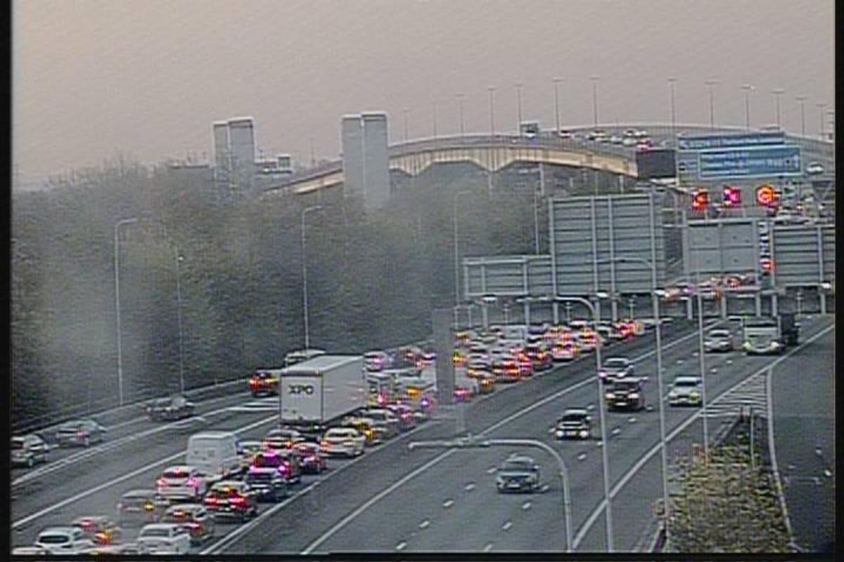 Queues at Barton Bridge on the M60``