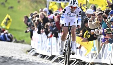 Tour of Flanders Women: Demi Vollering sails to victory with solo attack on Oude Kwaremont
