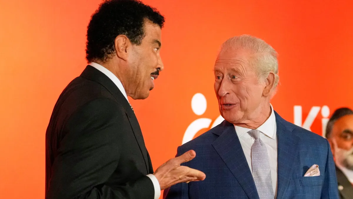 Lionel Richie jokes with King Charles at New York gala