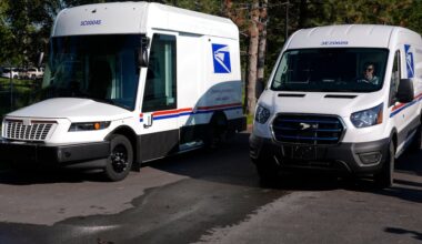 USPS to suspend pension contributions, seeks 4-cent stamp price hike