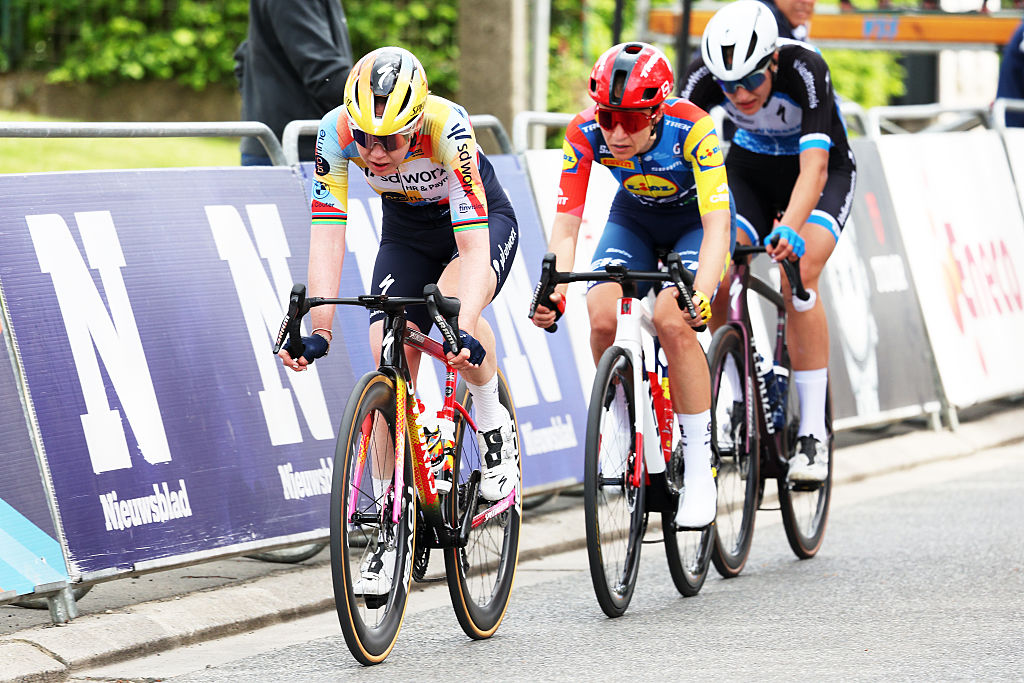 Van der Breggen on the attack in Brabantse Pijl Women 2026