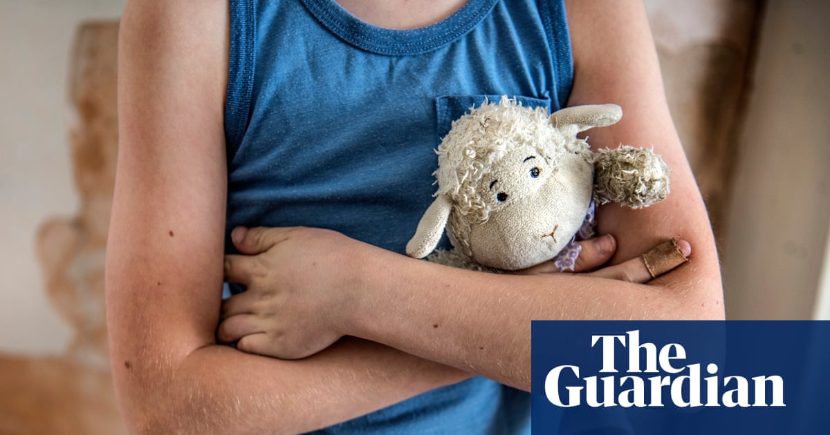 More than a fifth of UK’s ‘austerity children’ scarred by poverty, study says | Poverty