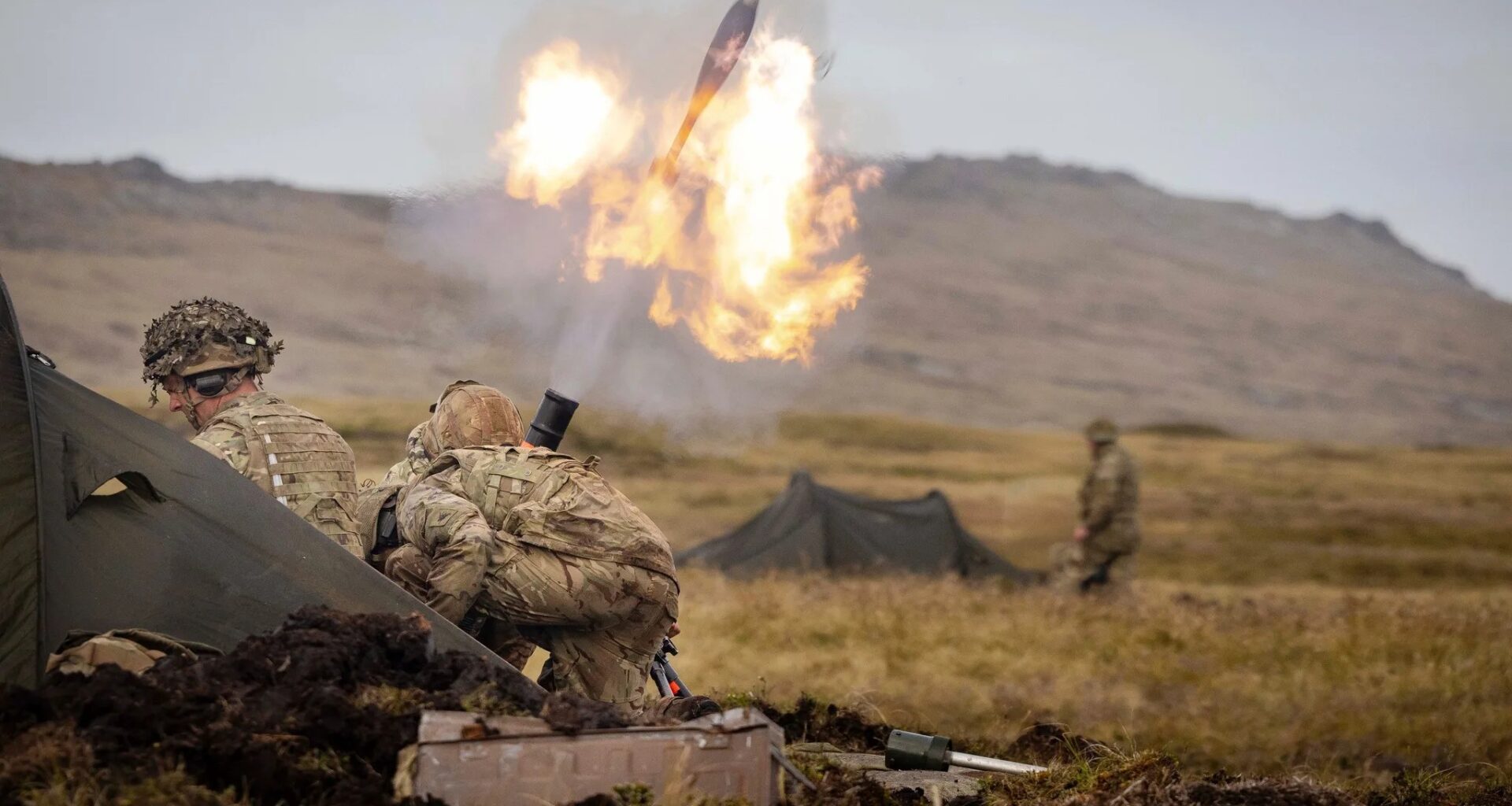 Amid controversies between the U.S. and the United Kingdom over Malvinas, this is the deployment of British Armed Forces on the islands