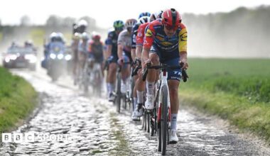 Lucinda Brand competes at Paris-Roubaix