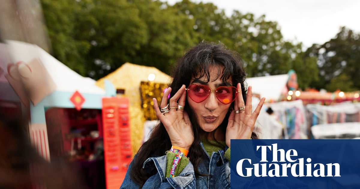 UK spring sunshine prompts warnings over unsafe fake designer sunglasses | Health