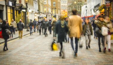 Major UK high street chain could close 100 stores - in business since 1792 | UK | News