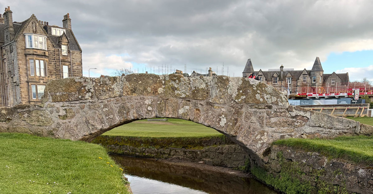 A Sunday at the Old Course Park in St. Andrews