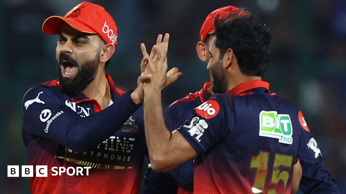 Virat Kohli celebrates a wicket for RCB