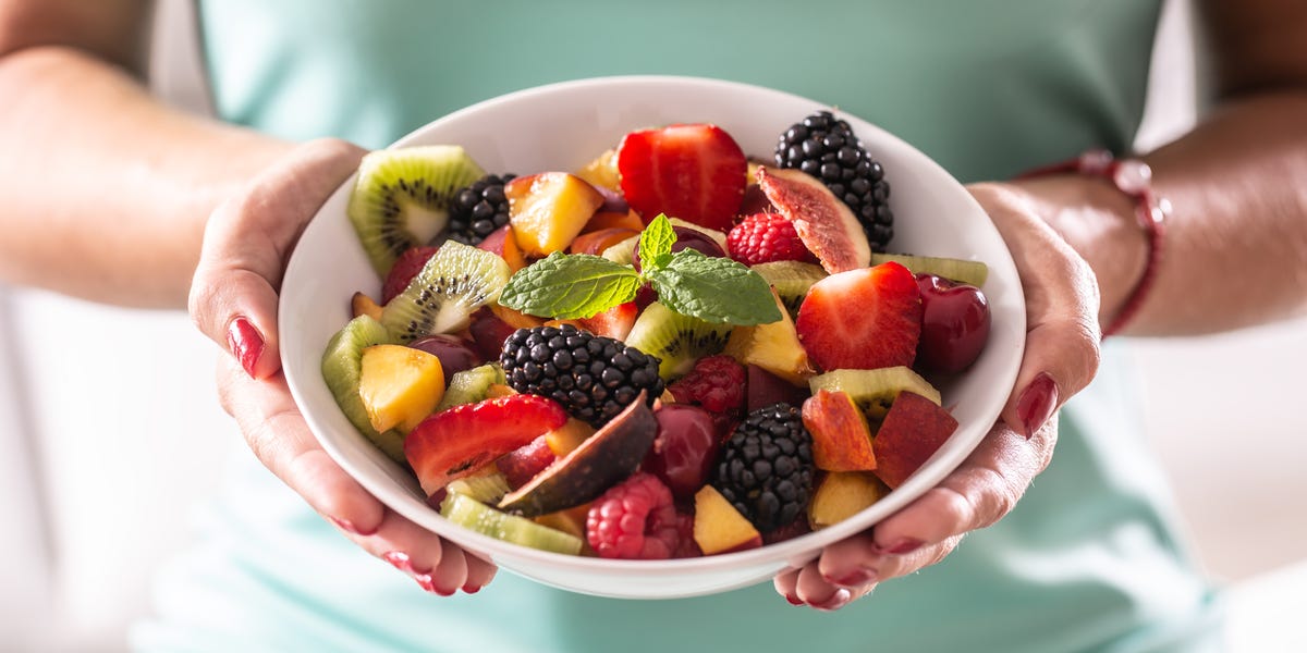 Dietitians Share the Best Fruit to Eat for Blood Sugar Management