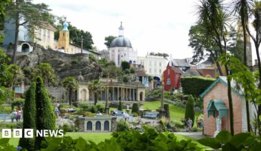 The colourful Italianate buildings of Portmeirion