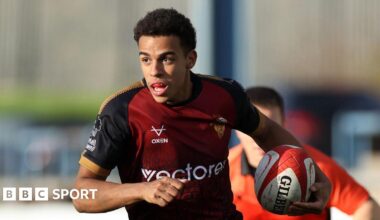 Caio Parry running with the ball for RFC