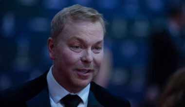 Cycling legend Chris Hoy told his leg was at risk of amputation after horror mountain bike crash