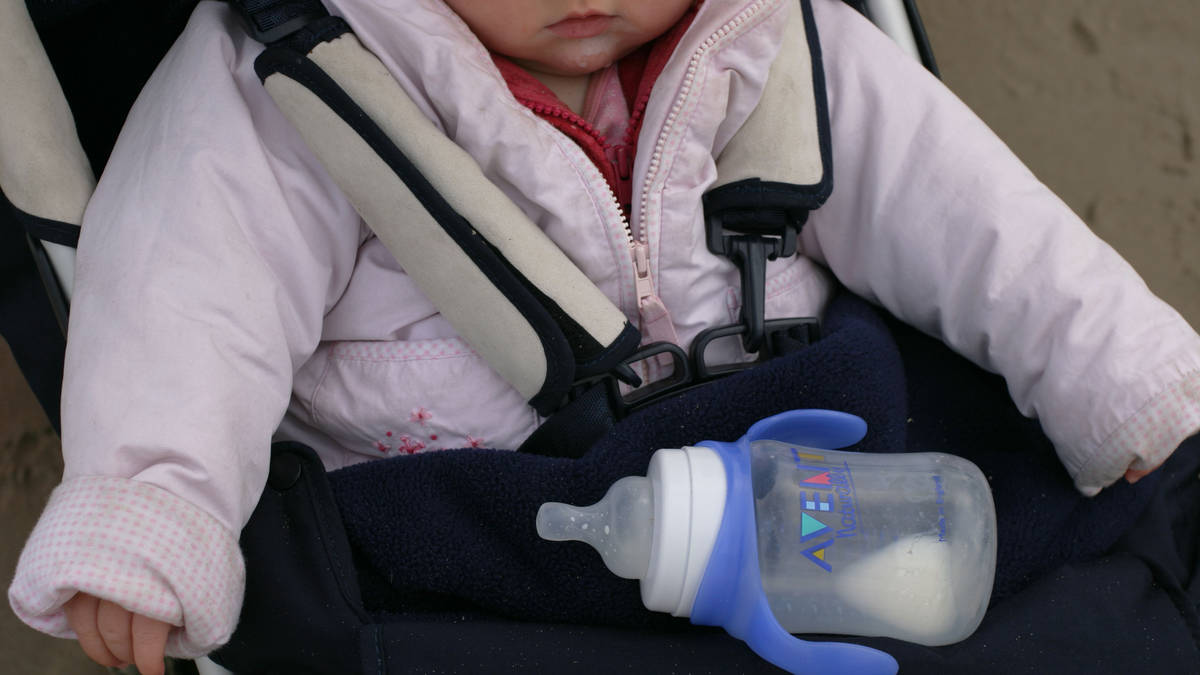 Parents under pressure as cost of having a baby rises by more than £500
