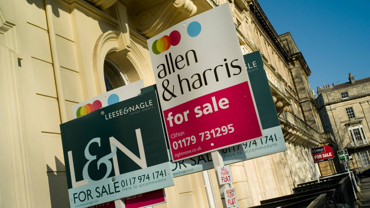UK home sales plunged by 41% annually in March - as buyers feel impact of mortgage shocks linked to war in Middle East