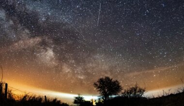 how to see the peak tonight— from the US and UK