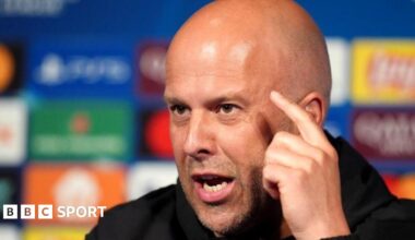 Liverpool boss Arne Slot