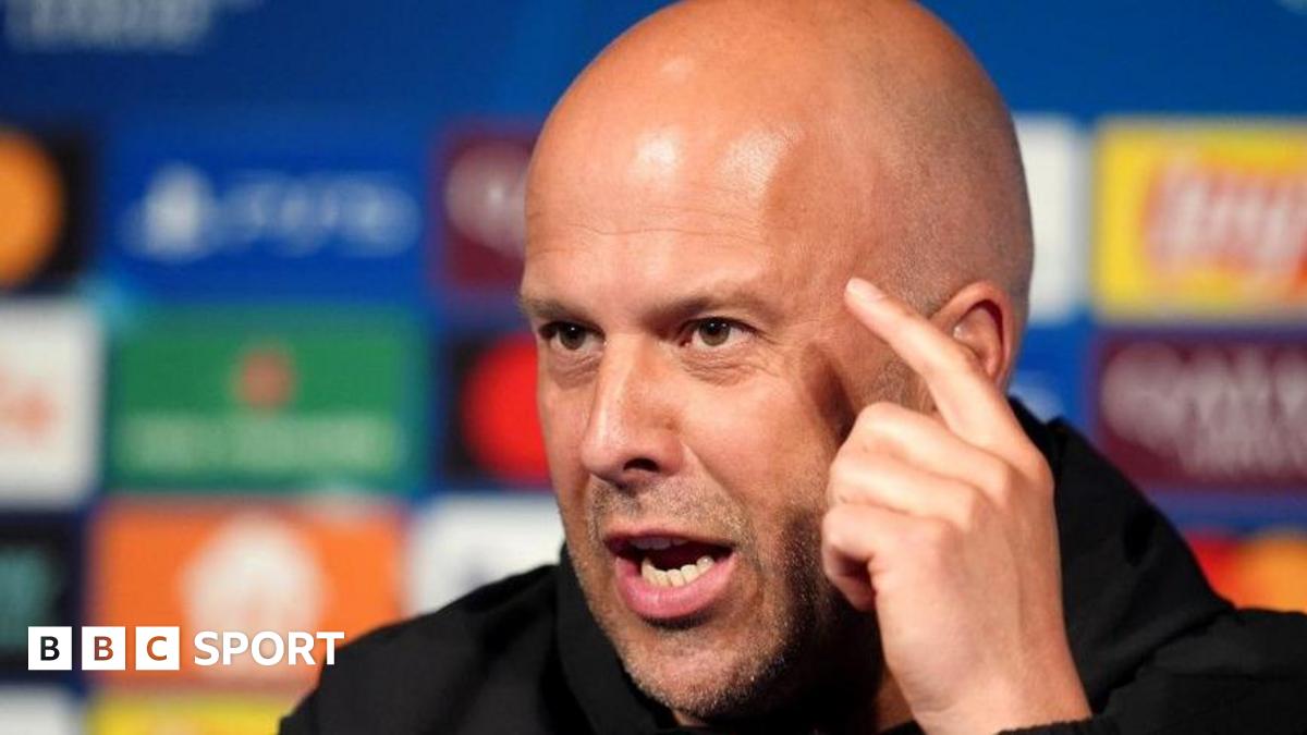 Liverpool boss Arne Slot