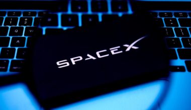 3 Risks You’re Facing by Investing In SpaceX