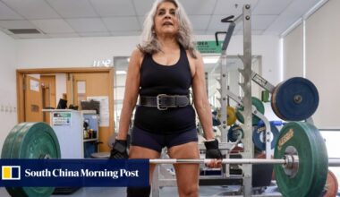 At 70, she’s now a powerlifter. How this retired teacher refuses to slow down