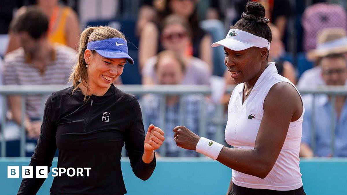 Katie Boulter and Venus Williams fist bump